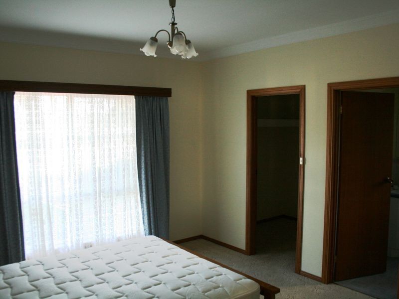 5 Maitland Rd, Ardrossan SA 5571