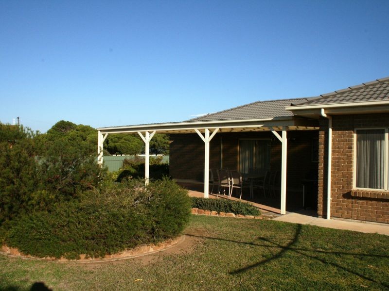 5 Maitland Rd, Ardrossan SA 5571
