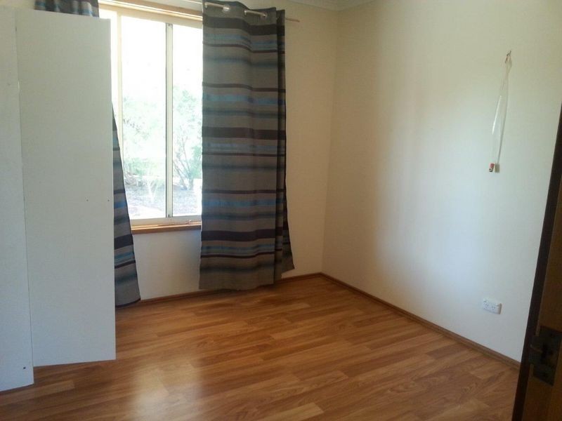 32 Yararoo Drive, Port Clinton SA 5570