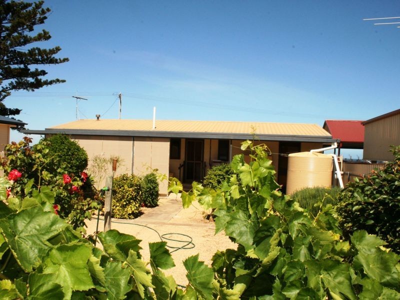 16a Rowe Terrace, Ardrossan SA 5571