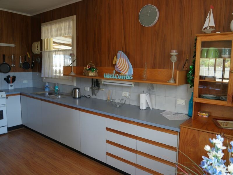 9 Main Coast Road, Ardrossan SA 5571