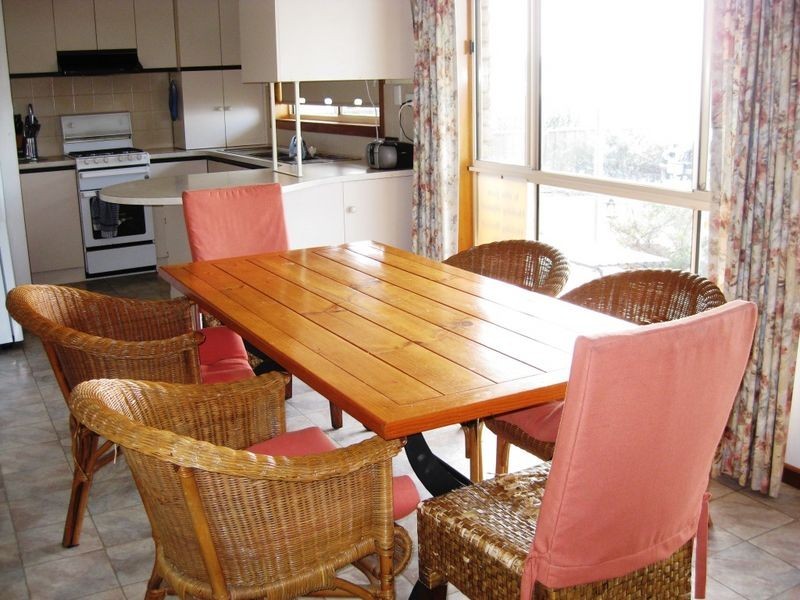 63 Marine Parade, Port Vincent SA 5581