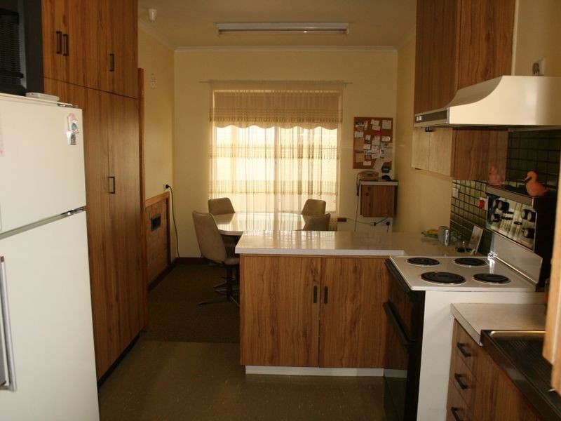 12 Horn Street, Price SA 5570