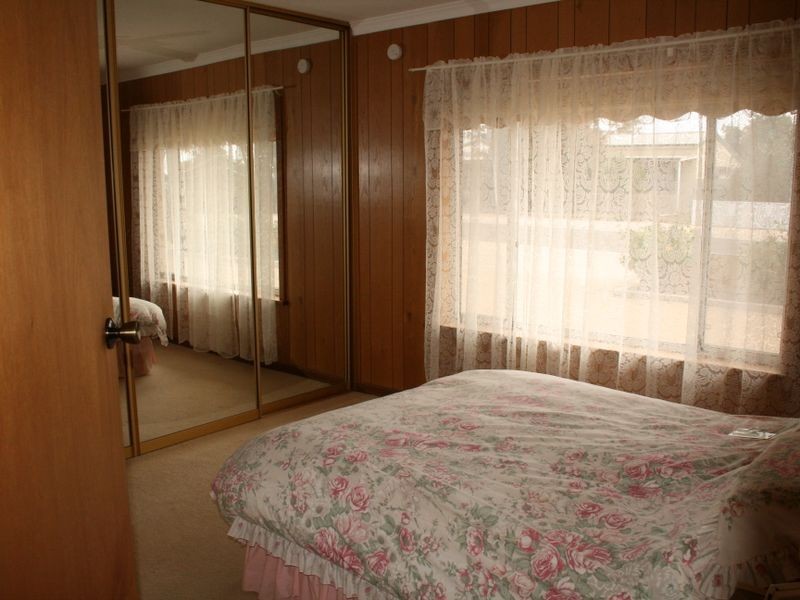 12 Horn Street, Price SA 5570