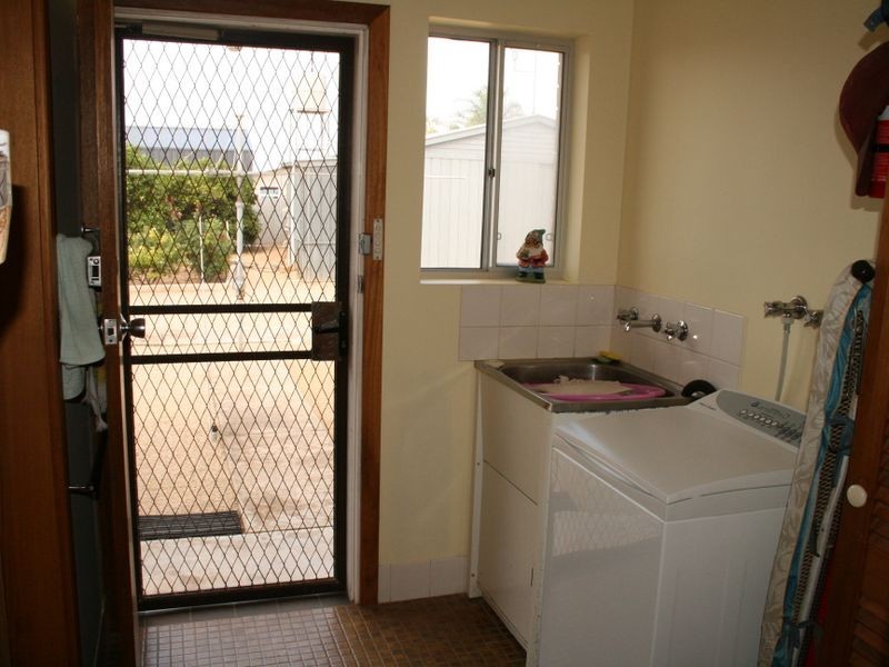 12 Horn Street, Price SA 5570