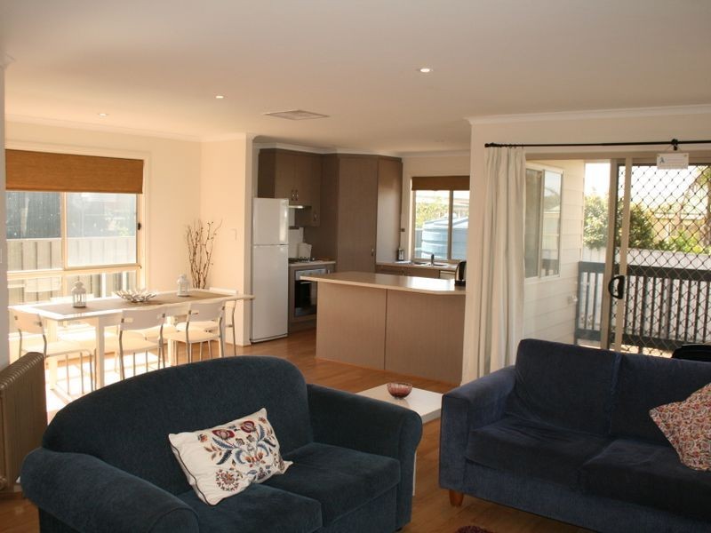 5 Stormbird Street, Port Vincent SA 5581