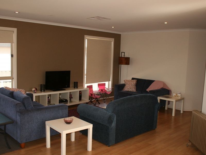 5 Stormbird Street, Port Vincent SA 5581