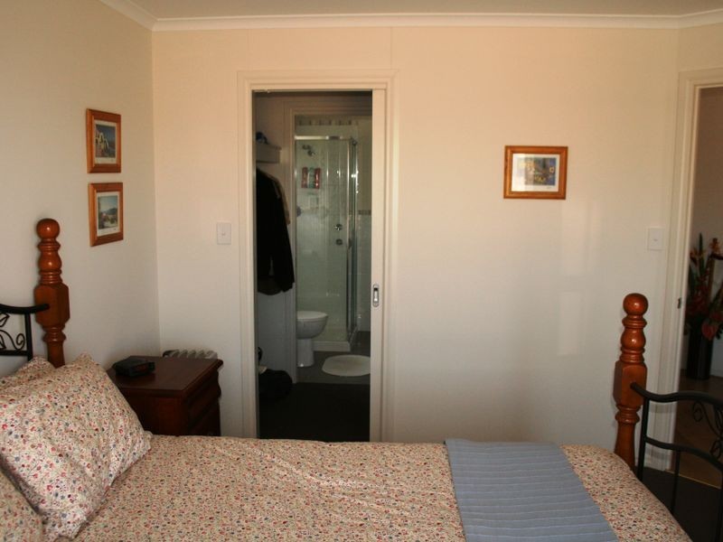 5 Stormbird Street, Port Vincent SA 5581