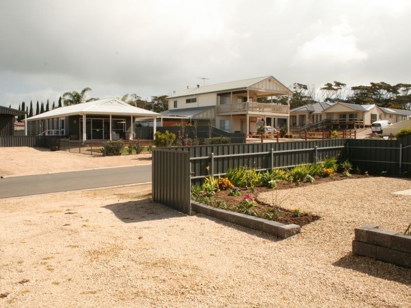 5 Stormbird Street, Port Vincent SA 5581