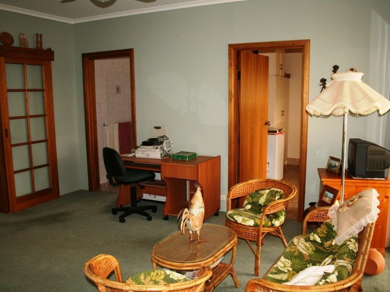 7 McPharlin Avenue, Port Vincent SA 5581