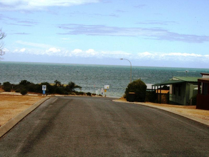 8 Rogues Point Road, Rogues Point SA 5571