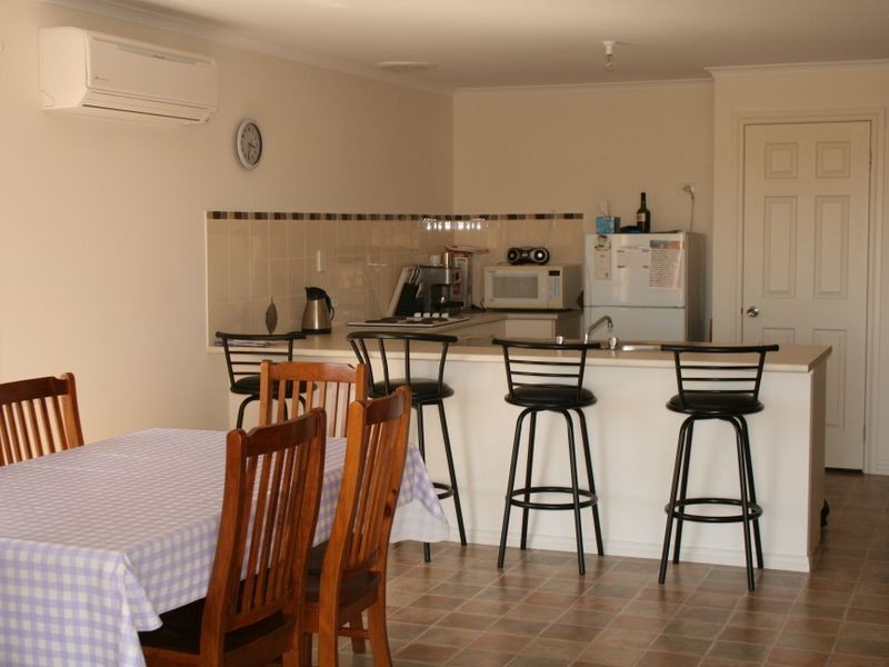 13 Douglas Court, Tiddy Widdy Beach SA 5571