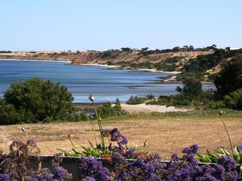 65 Main Coast Road, Pine Point SA 5571