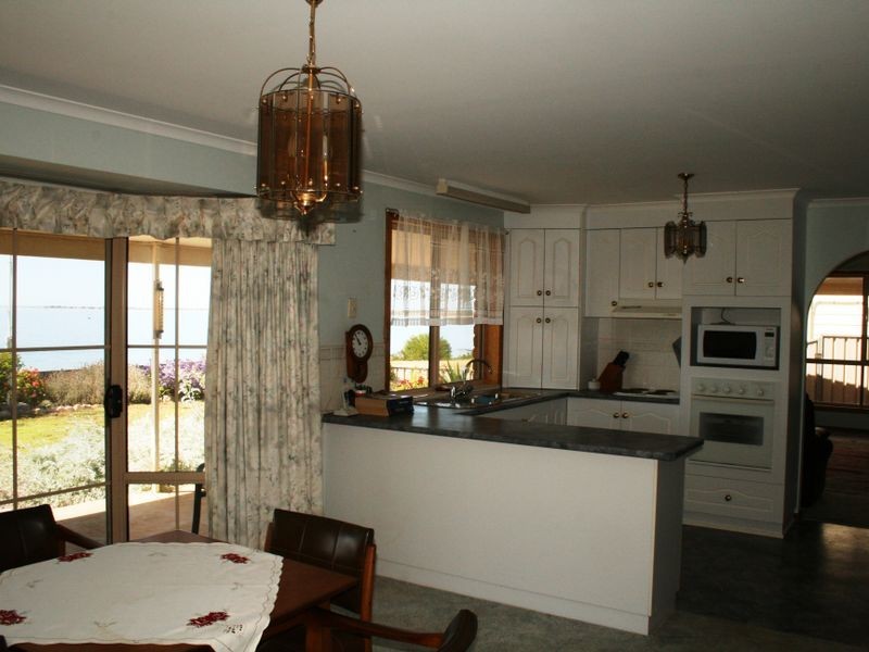 65 Main Coast Road, Pine Point SA 5571