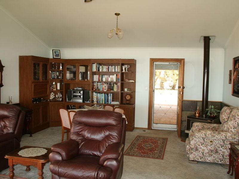 65 Main Coast Road, Pine Point SA 5571