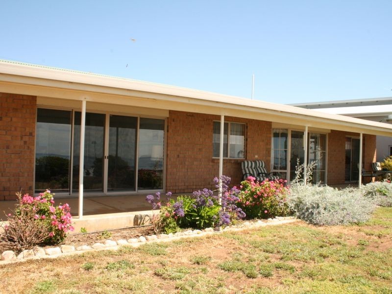 65 Main Coast Road, Pine Point SA 5571