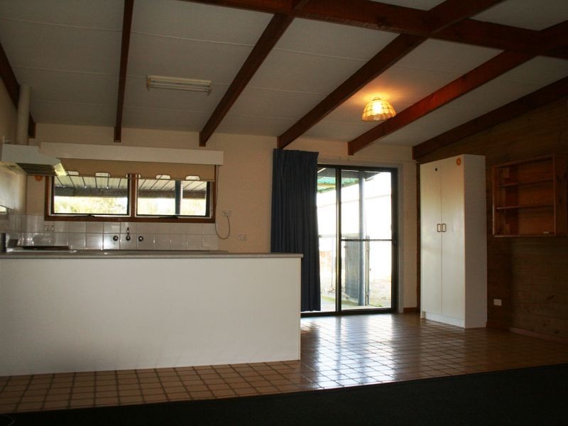 9 Luxmore Street, Port Vincent SA 5581