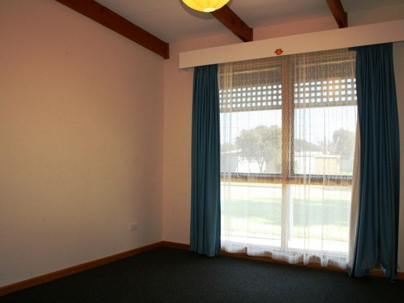 9 Luxmore Street, Port Vincent SA 5581