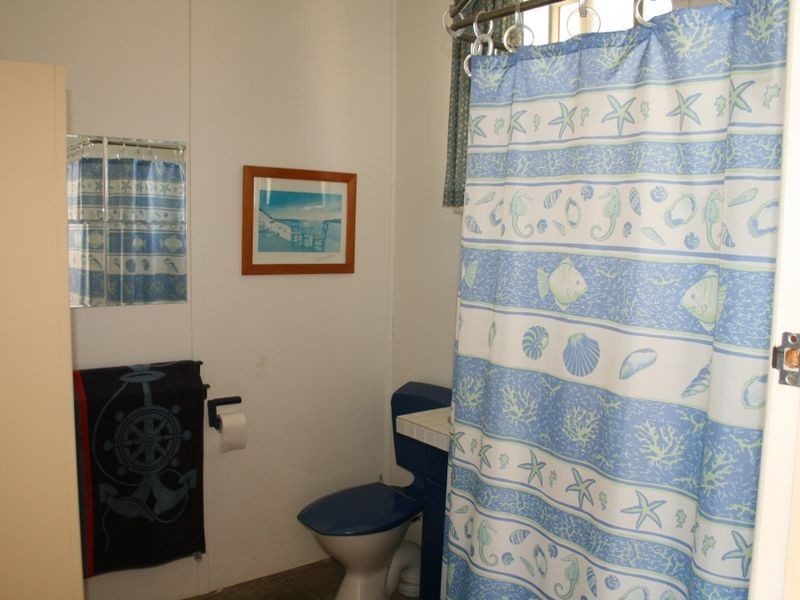 75 Marine Parade / Lime Kiln Rd, Port Vincent SA 5581