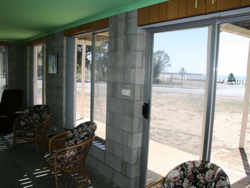 75 Marine Parade / Lime Kiln Rd, Port Vincent SA 5581