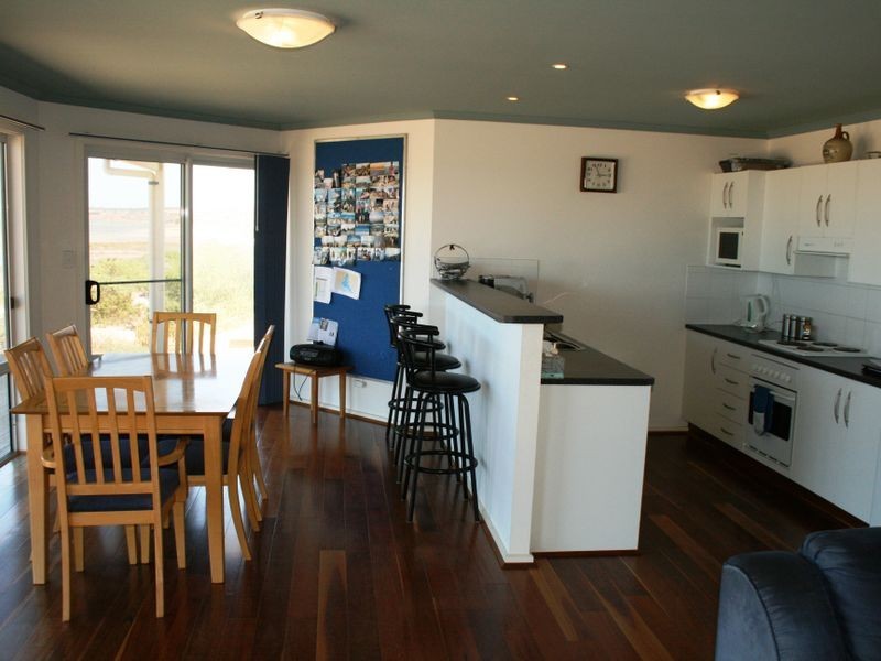 30 Davey Road, Rogues Point SA 5571