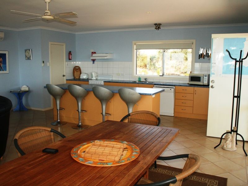 39  (Lot 5 Black Point Road, Black Point SA 5571