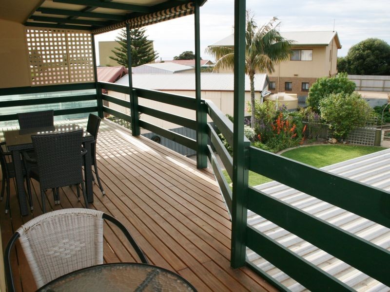 9 Gweneth Court, Port Vincent SA 5581