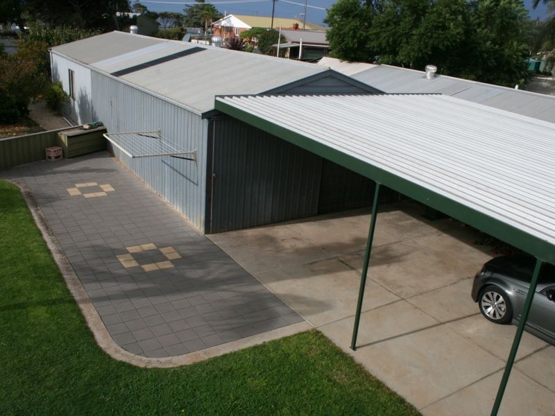 9 Gweneth Court, Port Vincent SA 5581