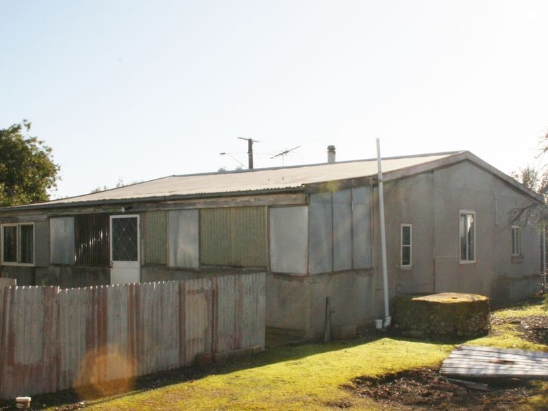 1 Clemintina Street, Price SA 5570