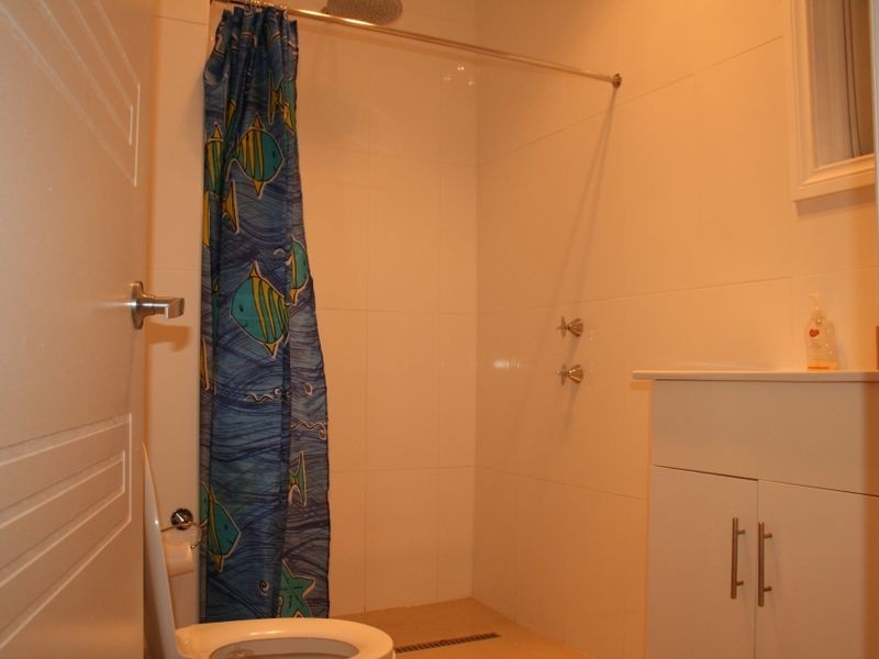 11 Marine Parade, Port Vincent SA 5581