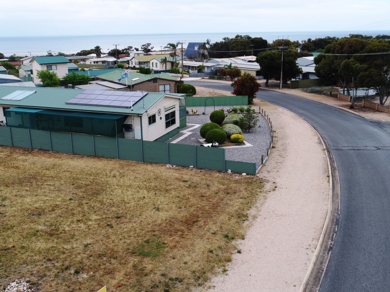 28 Allen Road, Tiddy Widdy Beach SA 5571