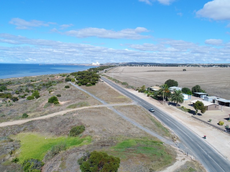 28 Allen Road, Tiddy Widdy Beach SA 5571