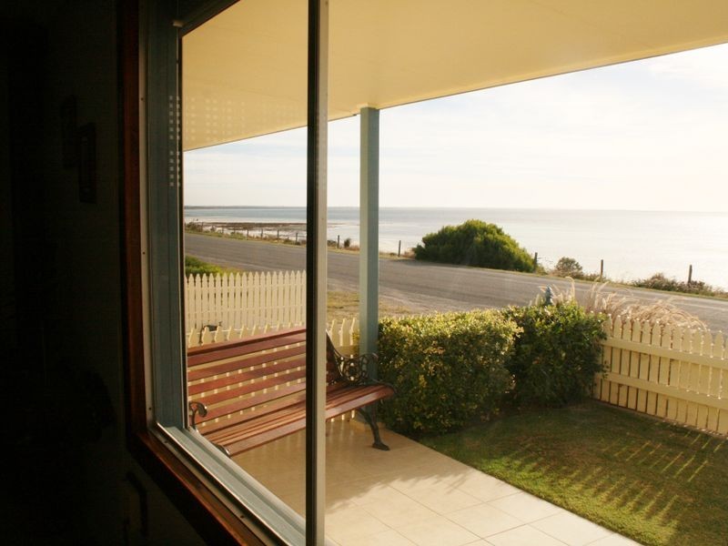 44 Foreshore Road, Hardwicke Bay SA 5575