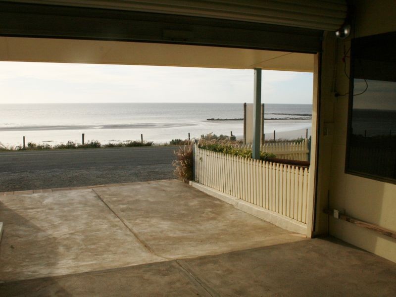 44 Foreshore Road, Hardwicke Bay SA 5575