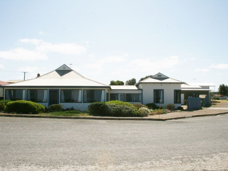 3 Marine Parade, Port Vincent SA 5581