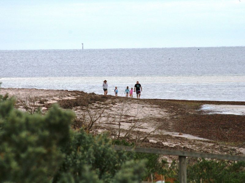 3 Marine Parade, Port Vincent SA 5581