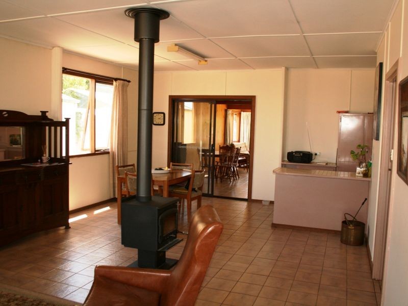 35 Parade, Price SA 5570