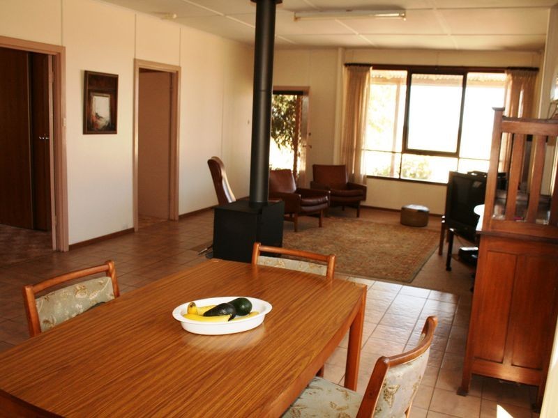 35 Parade, Price SA 5570