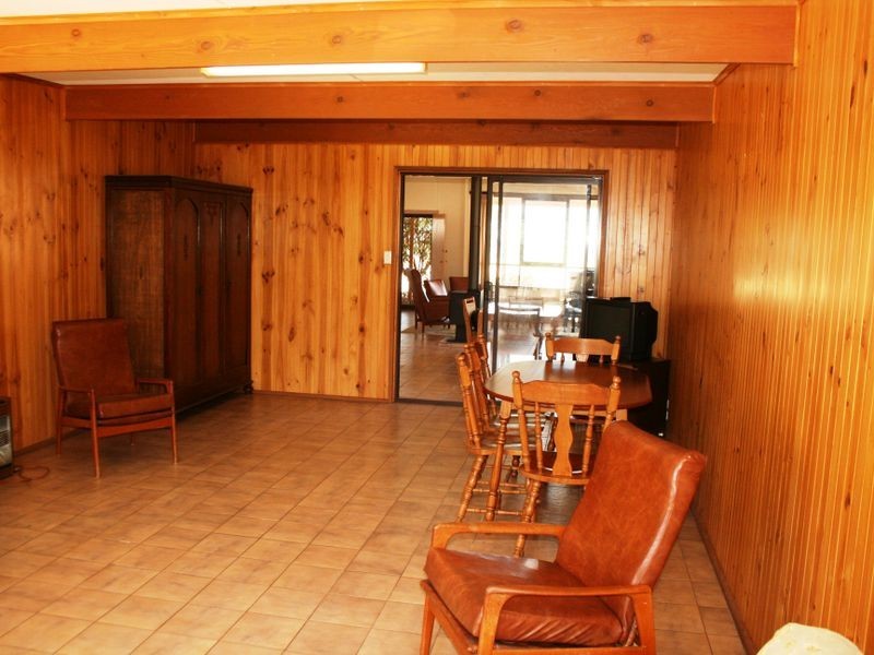 35 Parade, Price SA 5570