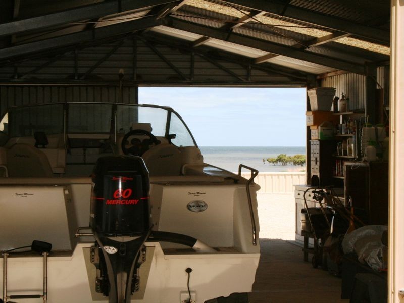 35 Parade, Price SA 5570