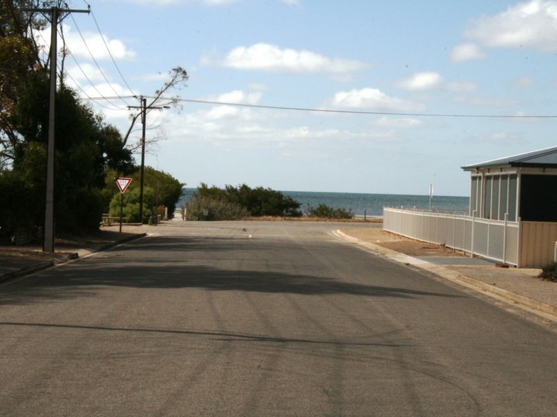 11 Bennett Street, Port Vincent SA 5581