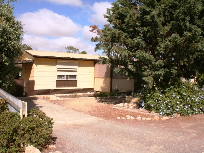 11 Bennett Street, Port Vincent SA 5581