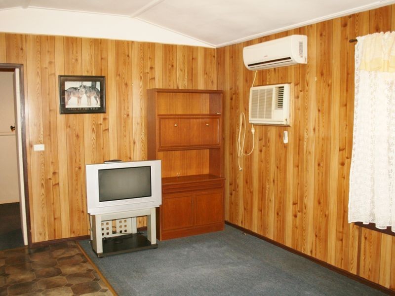 11 Bennett Street, Port Vincent SA 5581