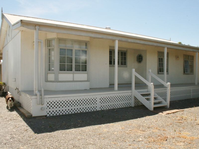 12 Osprey Street, Port Julia SA 5575