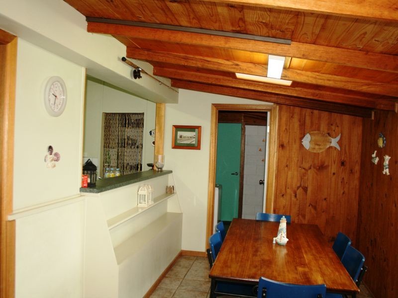 12 Ramsay Street, Port Vincent SA 5581