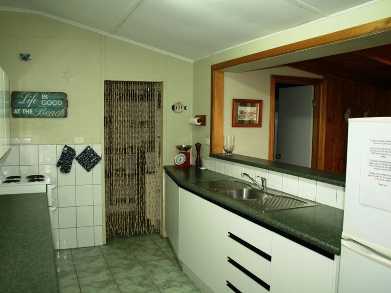 12 Ramsay Street, Port Vincent SA 5581