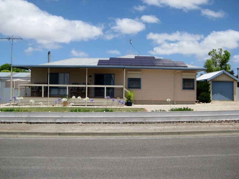 4 First Street, Warooka SA 5577