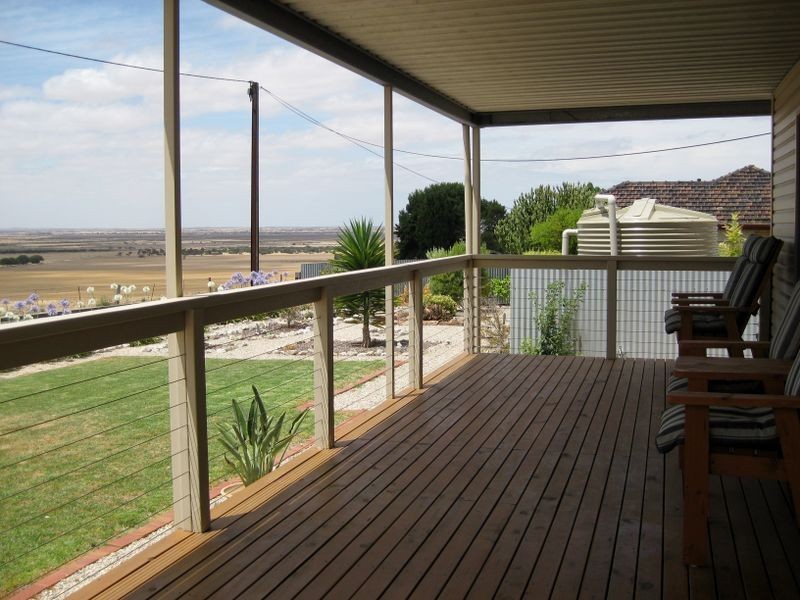 4 First Street, Warooka SA 5577