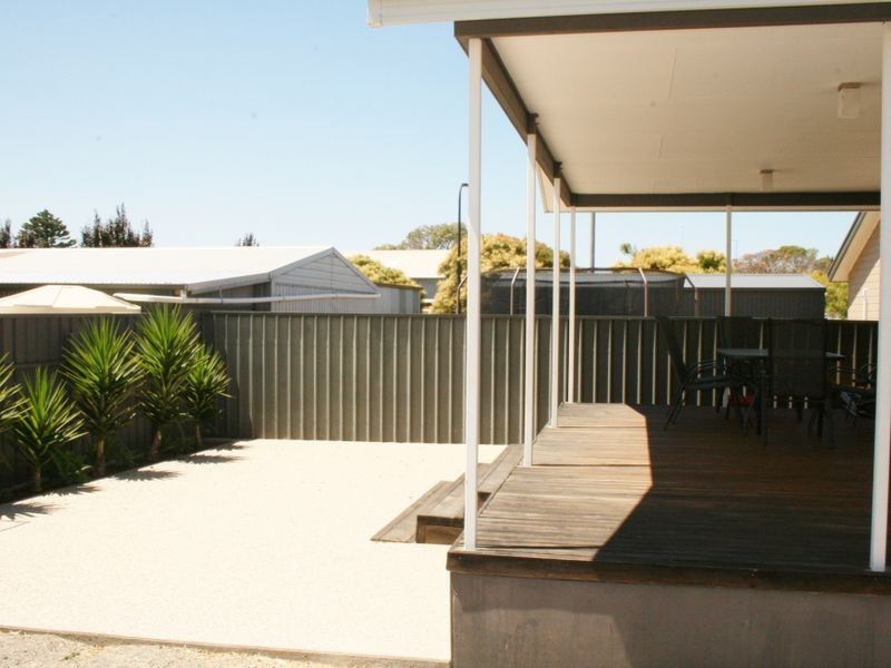 11 Stormbird Street, Port Vincent SA 5581