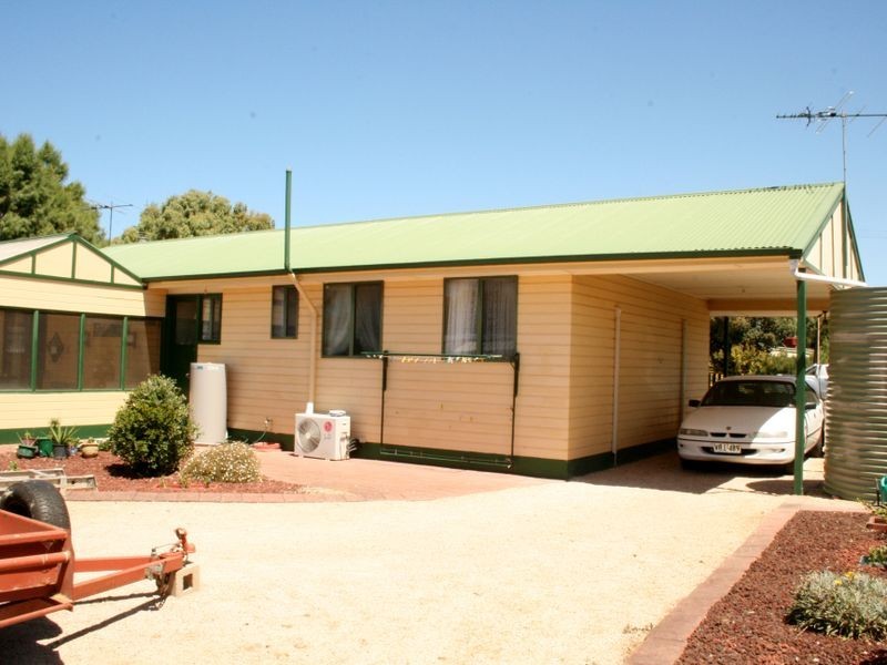 10 McPharlin Avenue, Port Vincent SA 5581
